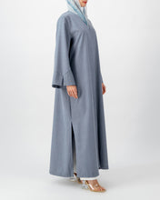 Load image into Gallery viewer, Style 58 - Suiting - Yale

