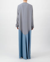 Load image into Gallery viewer, Style 61 - Light Grain Crepe - Blue
