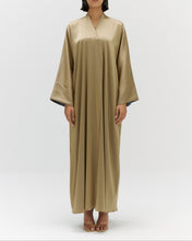 Load image into Gallery viewer, Style 53 - Two Tone Crepe - Wood
