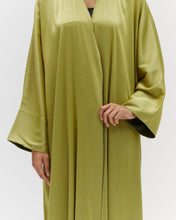 Load image into Gallery viewer, Style 53 - Two Tone Crepe - Pear
