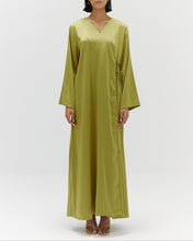 Load image into Gallery viewer, Style 50 - Two Tone Crepe - Pear
