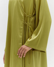 Load image into Gallery viewer, Style 50 - Two Tone Crepe - Pear
