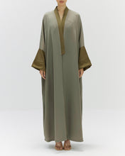 Load image into Gallery viewer, Style 51 - Suede/Crepe - Olive
