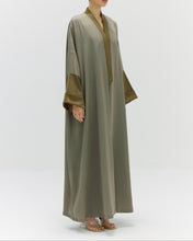 Load image into Gallery viewer, Style 51 - Suede/Crepe - Olive
