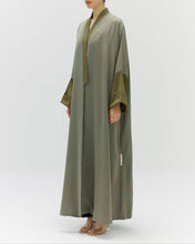 Load image into Gallery viewer, Style 51 - Suede/Crepe - Olive
