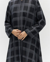 Load image into Gallery viewer, Style 55 - Chequed Crepe - Gray
