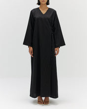 Load image into Gallery viewer, Style 50 - Stripe Gaberdine - Black
