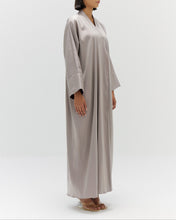 Load image into Gallery viewer, Style 53 - Two Tone Crepe - Coin
