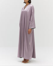 Load image into Gallery viewer, Style 53 - Two Tone Crepe - Lavender
