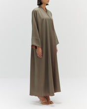 Load image into Gallery viewer, Style 53 - Two Tone Crepe - Moss
