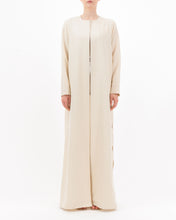 Load image into Gallery viewer, Style 44 - Metallic Jute - Off White
