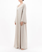 Load image into Gallery viewer, Style 46 - Crepe - Porcelain
