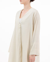 Load image into Gallery viewer, Style 47 - Wave Crepe - Cream
