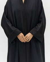 Load image into Gallery viewer, Style 51 - Suede/Crepe - Black
