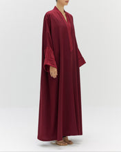 Load image into Gallery viewer, Style 51 - Suede/Crepe - Maroon
