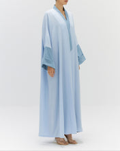 Load image into Gallery viewer, Style 51 - Suede/Crepe - Sky
